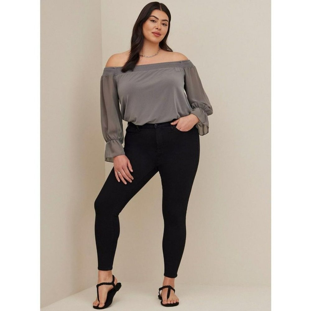 Torrid Top Size 3X Knit Off-Shoulder Smocked with Chiffon‎ Sleeves Swing